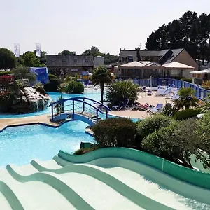 charmant-bungalow-en-camping-5-avec-piscine.inbrittany.com/